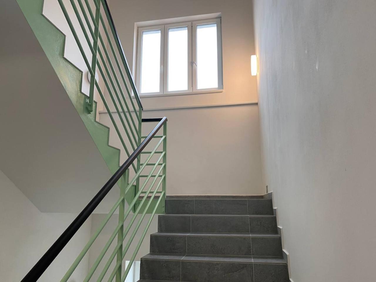 Perla Hradce 101 Apartment Hradec Kralove Exterior photo